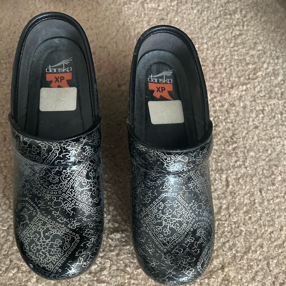 Clogs